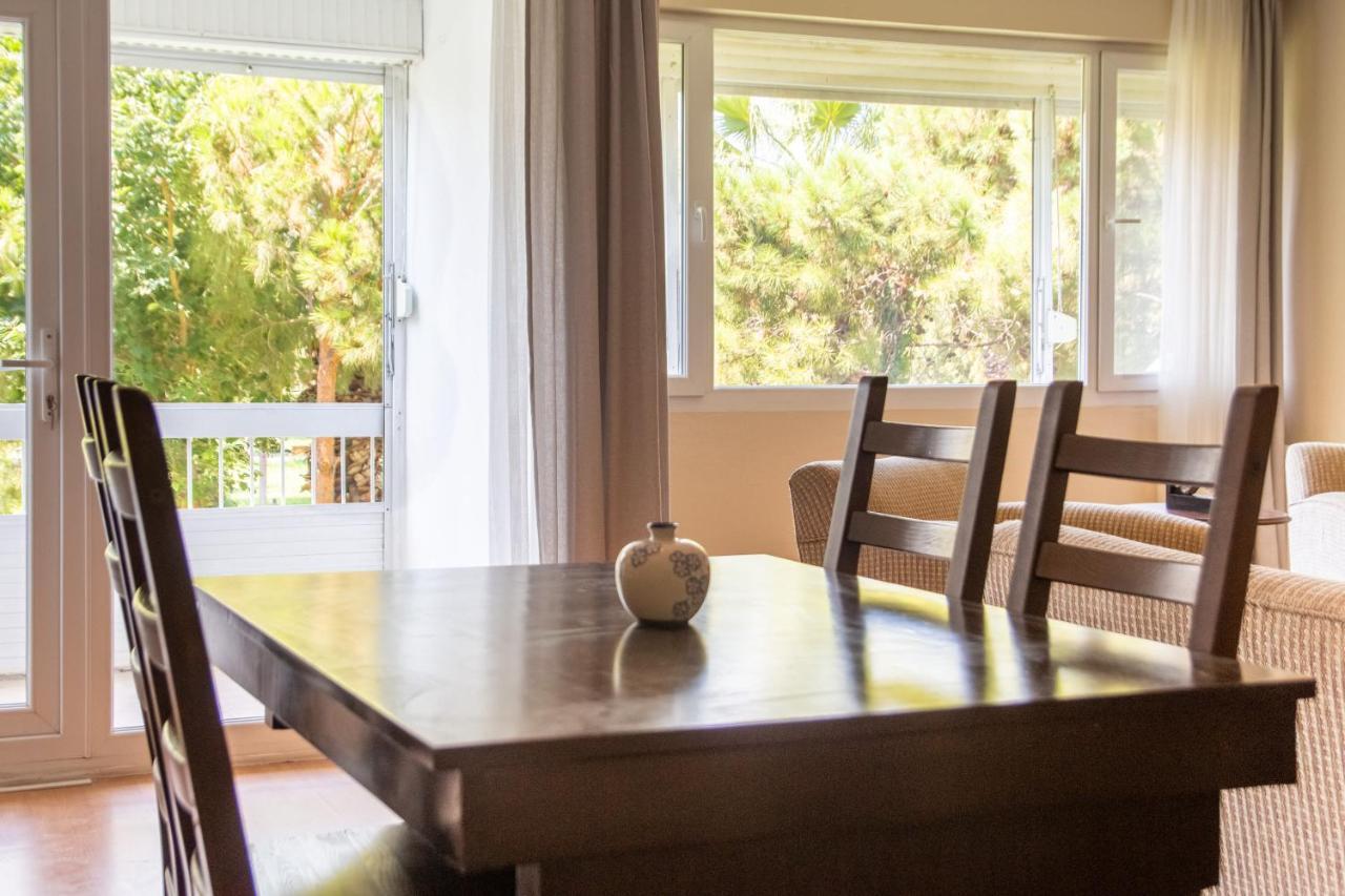 Lovely Flat Near Public Transportation In Izmir Exterior photo
