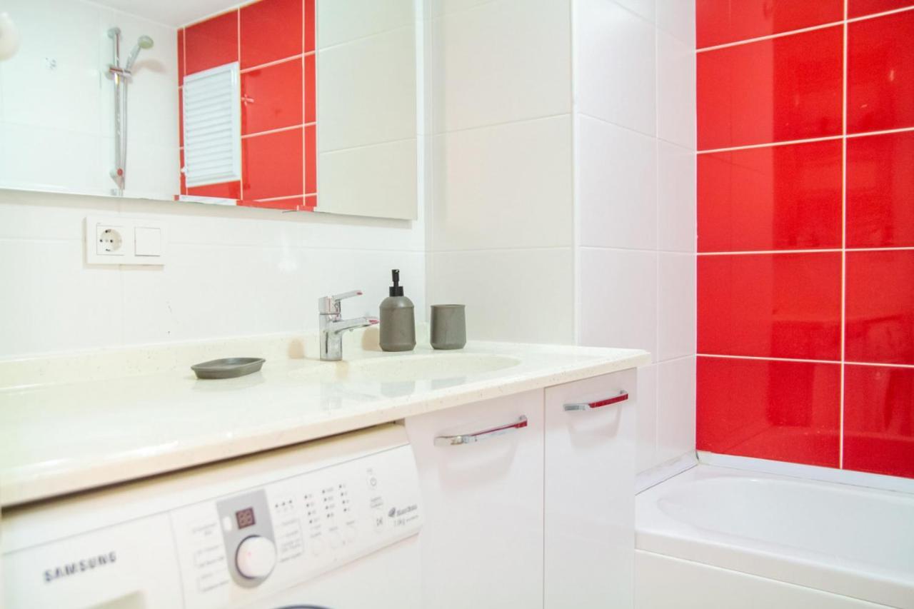 Lovely Flat Near Public Transportation In Izmir Exterior photo
